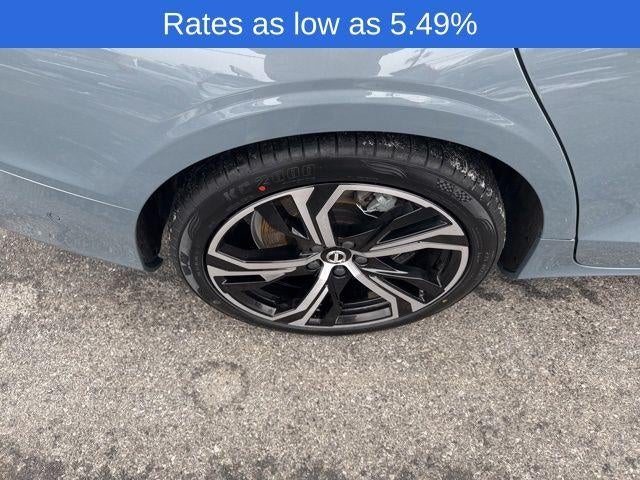 2023 Volvo S60 Recharge Plug-In Hybrid T8 eAWD PHEV Plus Dark Theme