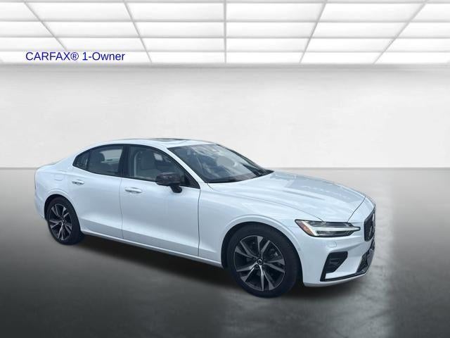 2025 Volvo S60 B5 AWD Plus