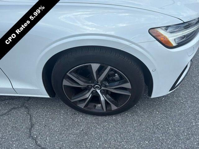 2025 Volvo S60 B5 AWD Plus