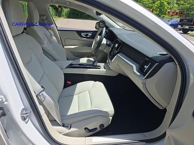 2025 Volvo S60 B5 AWD Plus