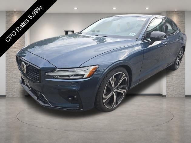 2025 Volvo S60 B5 AWD Plus