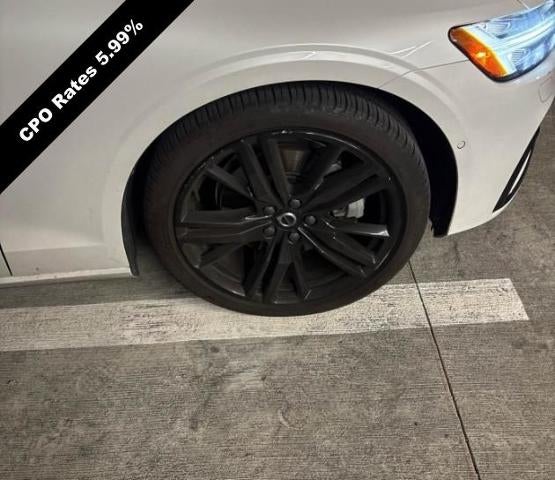 2024 Volvo S60 B5 AWD Plus Black Edition