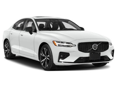 2024 Volvo S60 B5 AWD Plus Dark Theme