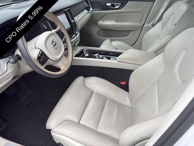 2024 Volvo S60 B5 AWD Ultimate Dark Theme