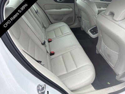2024 Volvo S60 B5 AWD Ultimate Dark Theme