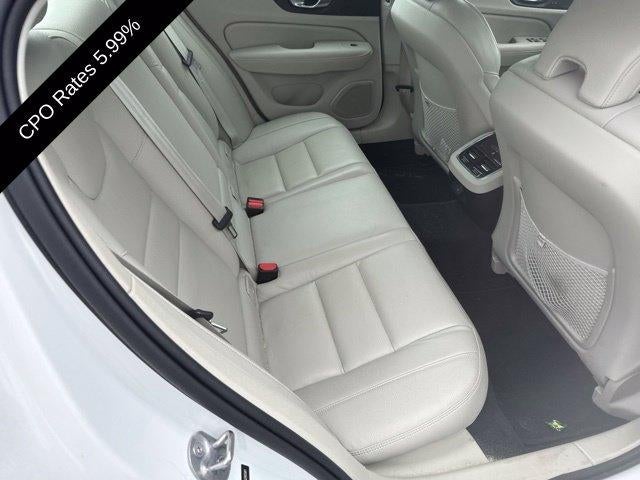 2024 Volvo S60 B5 AWD Ultimate Dark Theme