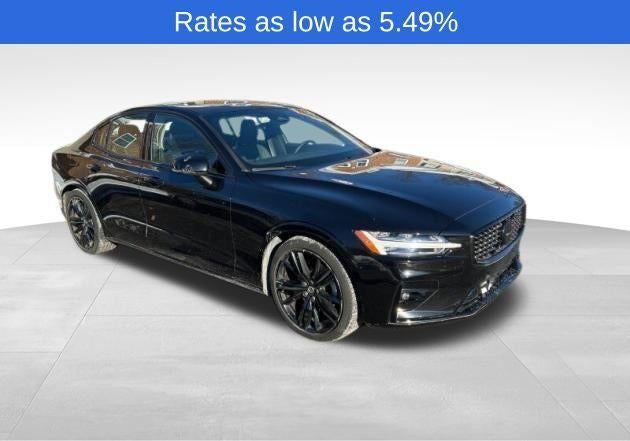 2023 Volvo S60 B5 AWD Plus Black Edition