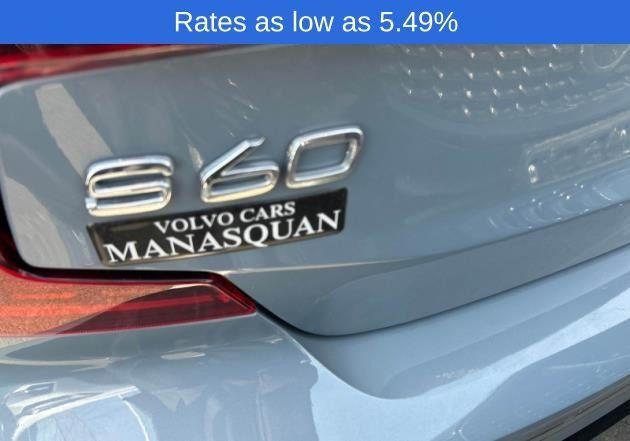 2023 Volvo S60 B5 AWD Core Dark Theme