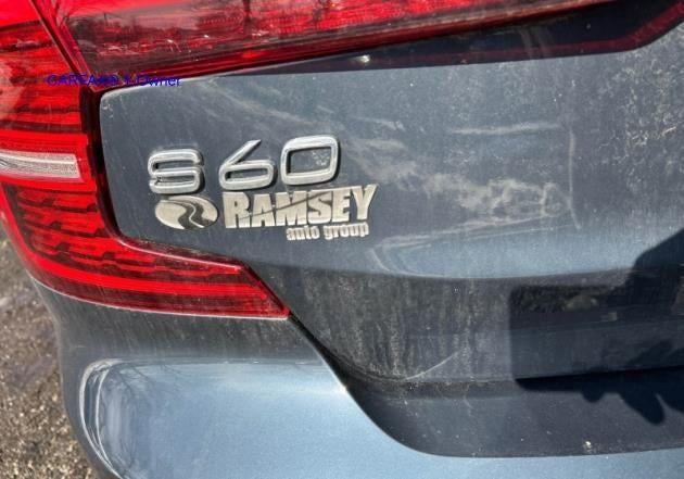 2023 Volvo S60 B5 AWD Plus Dark Theme