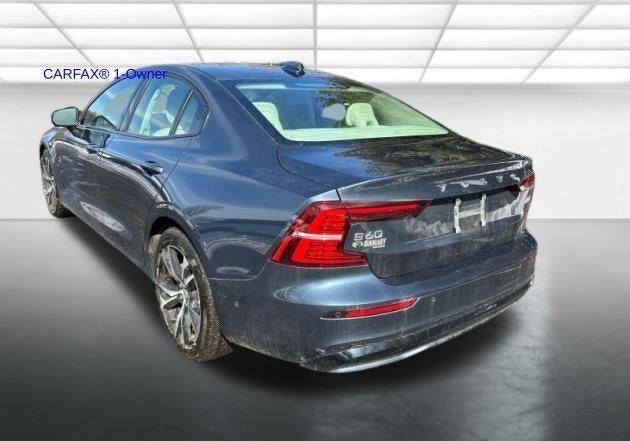 2023 Volvo S60 B5 AWD Plus Dark Theme