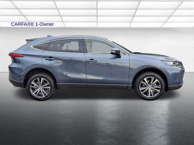 2022 Toyota Venza LE AWD (GS)