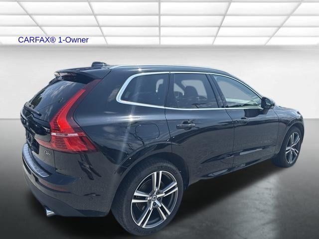 2018 Volvo XC60 T5 AWD Momentum