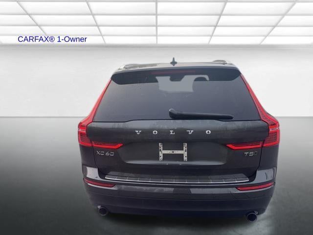 2018 Volvo XC60 T5 AWD Momentum