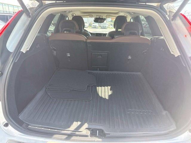 2018 Volvo XC60 T5 AWD Momentum