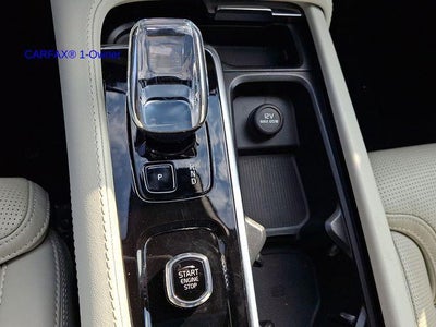 2023 Volvo XC90 B6 AWD Ultimate 6P
