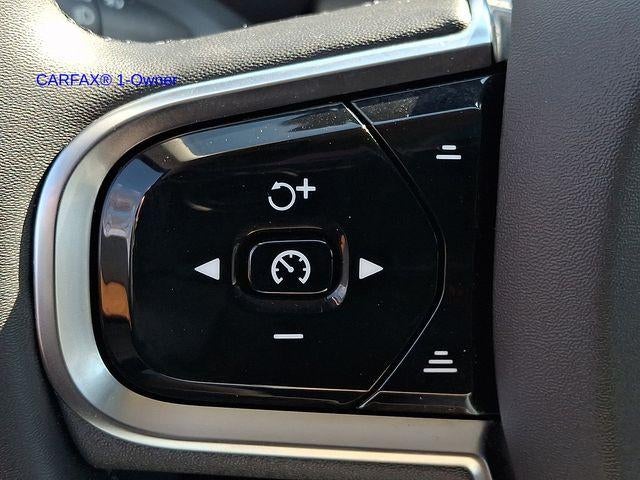 2023 Volvo XC90 B6 AWD Plus 6P