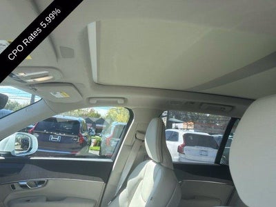 2024 Volvo XC90 B6 AWD Plus Bright Theme 6P