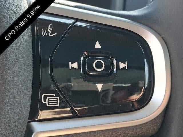 2025 Volvo XC90 B6 AWD Plus 6-Seater