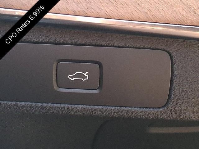 2025 Volvo XC90 B6 AWD Plus 6-Seater