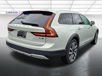 2022 Volvo V90 Cross Country B6 AWD