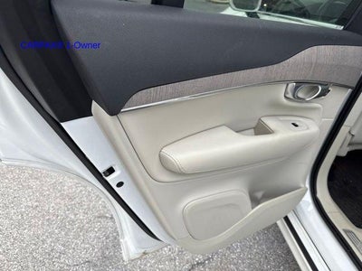 2024 Volvo XC90 B6 AWD Plus Bright Theme 7P