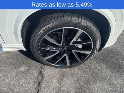 2024 Volvo XC90 B6 AWD Plus Bright Theme 7P