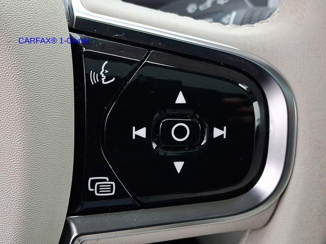 2024 Volvo XC90 B6 AWD Plus Bright Theme 7P