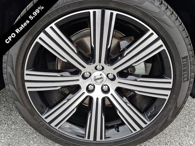 2025 Volvo XC90 B6 AWD Plus 7-Seater
