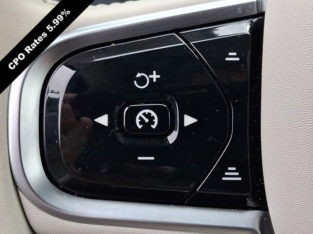 2025 Volvo XC90 B6 AWD Plus 7-Seater
