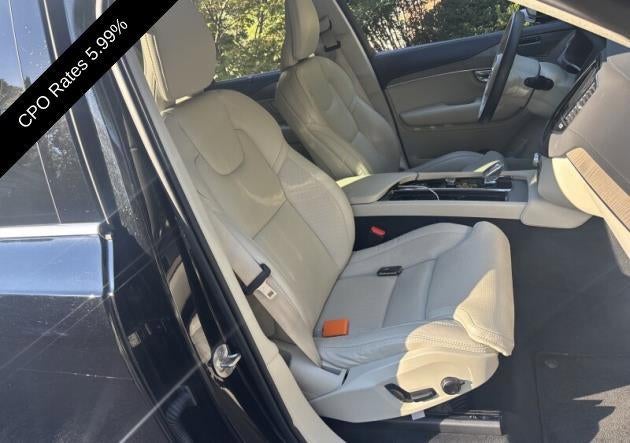2025 Volvo XC90 B6 AWD Ultra 7-Seater