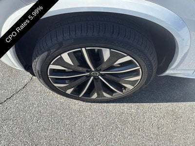 2026 Volvo XC90 B6 AWD Ultra Dark Theme 7-Seater