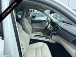 2023 Volvo XC90 B6 AWD Plus 7P
