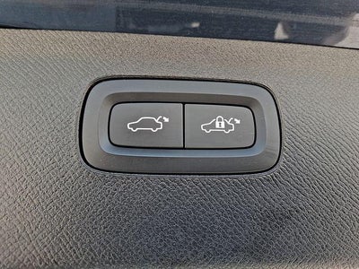 2023 Volvo XC90 B6 AWD Plus 7P