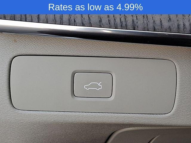 2023 Volvo XC90 B6 AWD Plus 7P