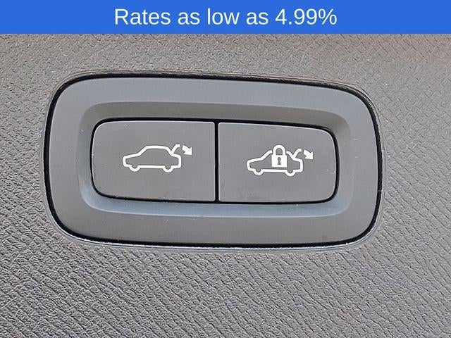 2023 Volvo XC90 B6 AWD Plus 7P