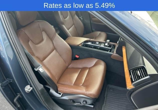 2023 Volvo XC90 B6 AWD Plus 7P