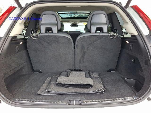 2023 Volvo XC90 B6 AWD Plus 7P