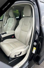 2023 Volvo XC60 B6 AWD Ultimate Dark Theme