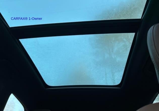 2023 Volvo XC60 B6 AWD Ultimate Dark Theme