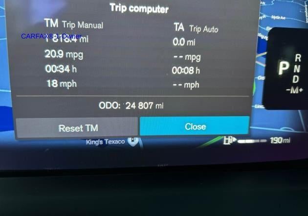 2023 Volvo XC60 B6 AWD Ultimate Dark Theme