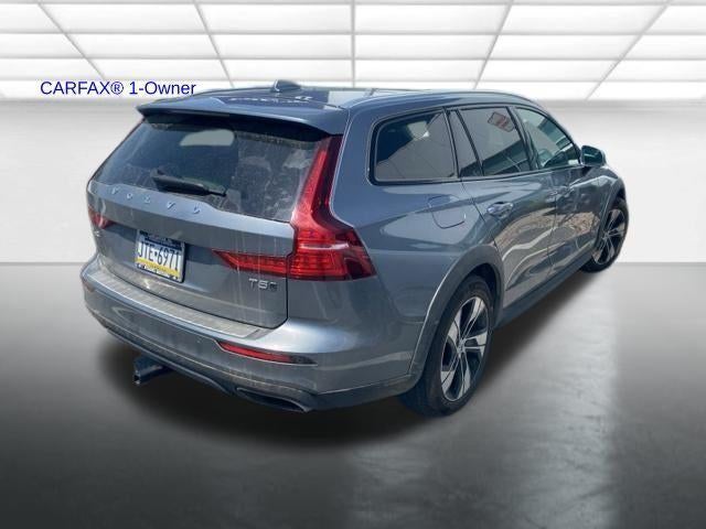 2021 Volvo V60 Cross Country T5 AWD
