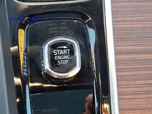 2022 Volvo V60 Cross Country T5 AWD