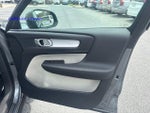 2019 Volvo XC40 T5 AWD Momentum