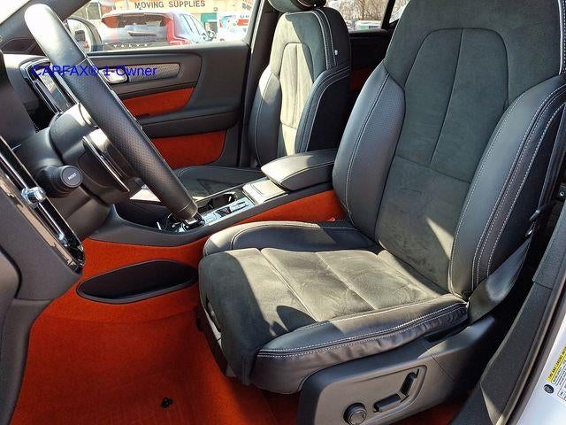 2019 Volvo XC40 T5 AWD R-Design