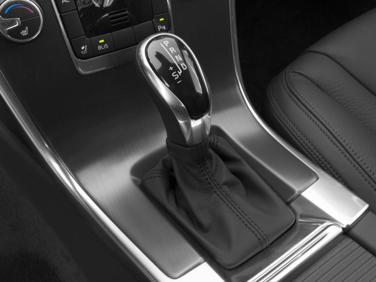 2017 Volvo XC60 T6 AWD Inscription