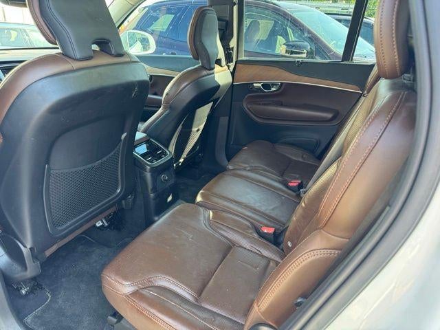 2019 Volvo XC90 T8 eAWD Plug-In Hybrid Inscription