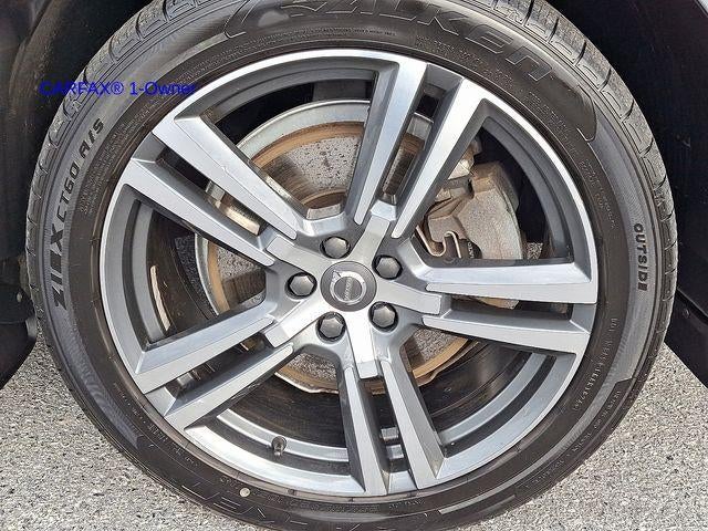 2021 Volvo XC60 Recharge T8 eAWD PHEV Inscription Expression