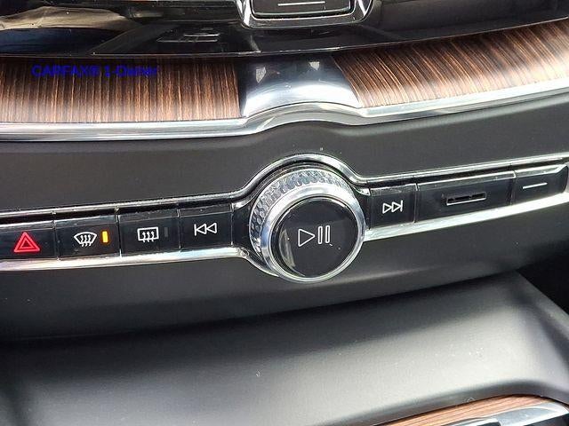 2021 Volvo XC60 Recharge T8 eAWD PHEV Inscription Expression