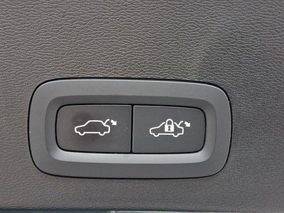 2023 Volvo XC40 Recharge Pure Electric Twin eAWD Ultimate