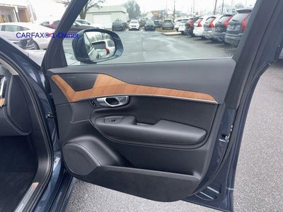 2024 Volvo XC90 Recharge Plug-In Hybrid T8 eAWD PHEV Plus Bright Theme 7P